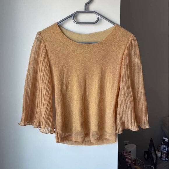 Tops - Vintage Elegant Gold Women's Top Small